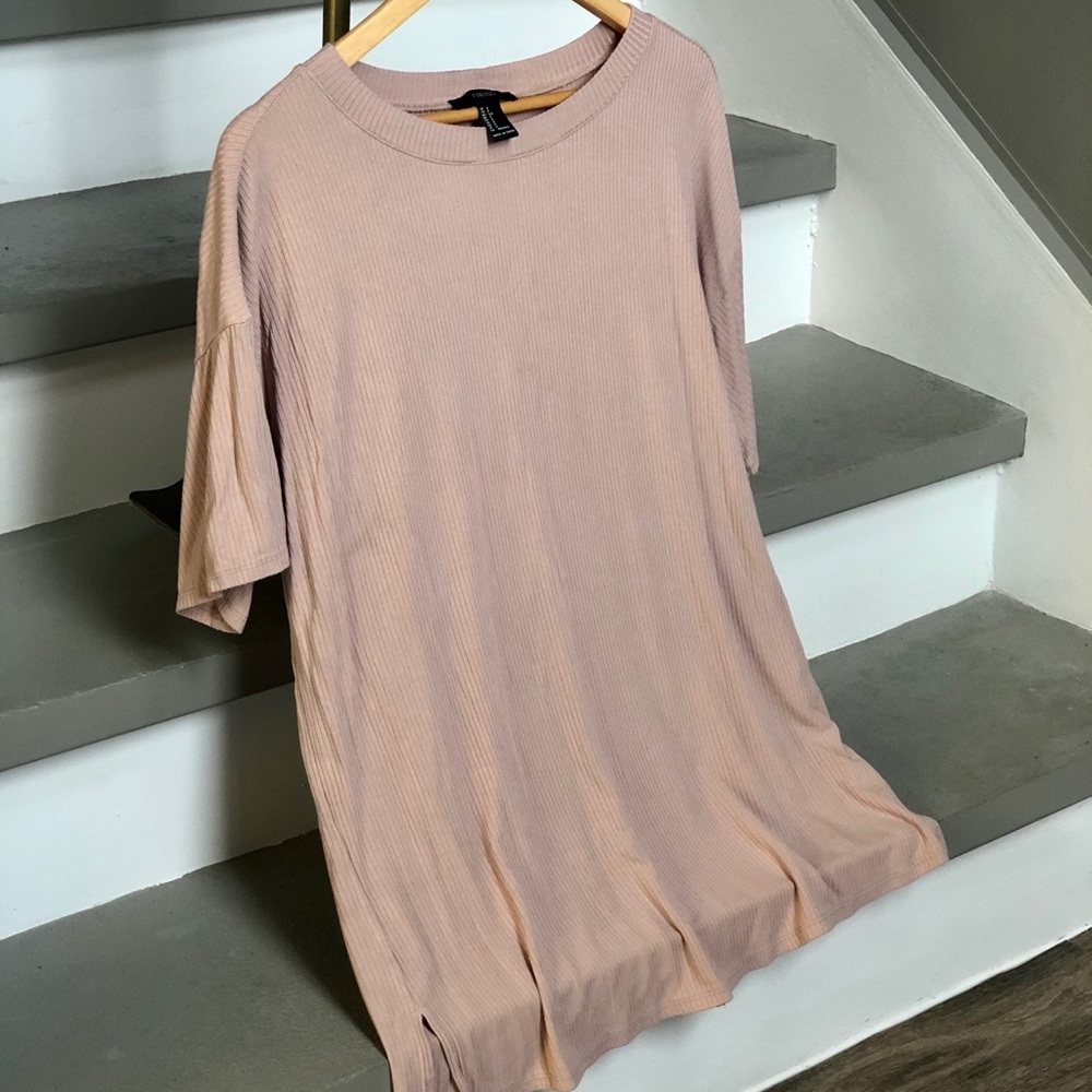WOMEN’S FOREVER 21 ROSE SOFT TUNIC TOP - SMALL